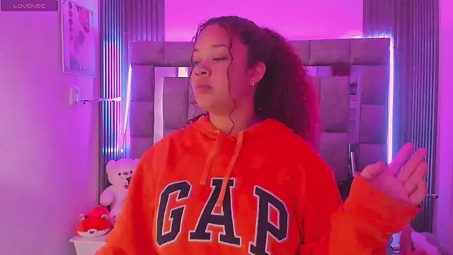 zulyjones online show from 04/16/26, 01:01