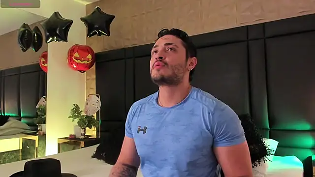 JossAckland online show from 10/16/25, 07:48