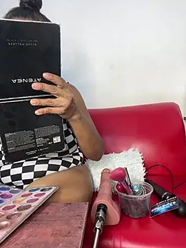 chiquimaturesexy online show from 07/17/26, 10:03