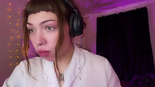 PaulaPratt online show from 12/03/24, 09:22