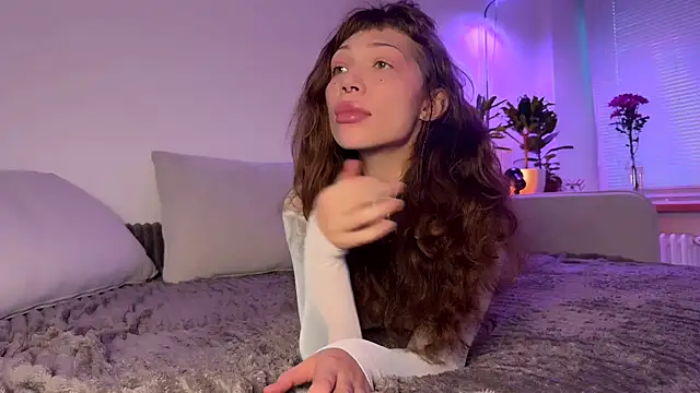 PaulaPratt online show from 11/22/25, 06:12