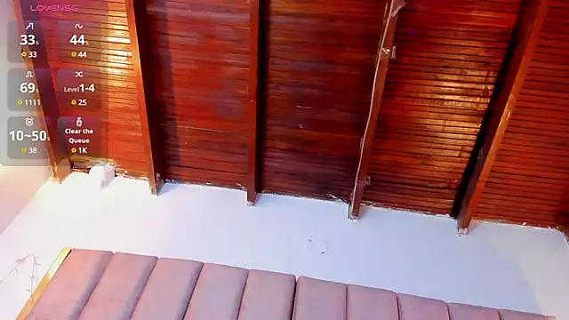 VICTORIA RASH online show from 02/06/25, 08:56