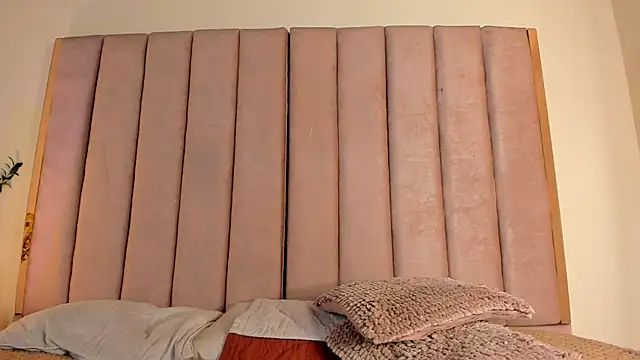 VICTORIA RASH online show from 04/29/26, 11:33