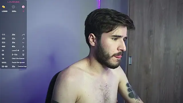 Tony Wylie online show from 01/08/25, 02:35