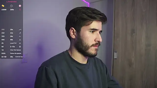 Tony Wylie online show from 01/08/25, 05:37