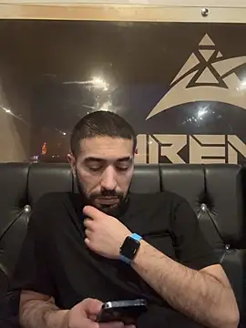 Snapshot of djtimka chatting on 10/08/25, 04:48 djtimka online show from 10/08/25, 04:48