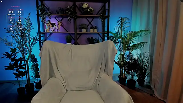 careful i bite nya online show from 03/22/25, 06:03