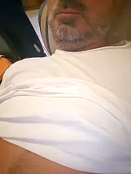 1talianBeutifulCock online show from 10/19/25, 03:34