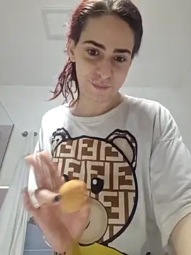 perla97 online show from 02/12/26, 10:32