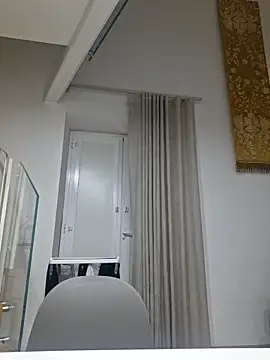 perla97 online show from 02/14/26, 12:13