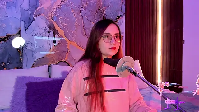 centaurigirl online show from 11/16/25, 10:26