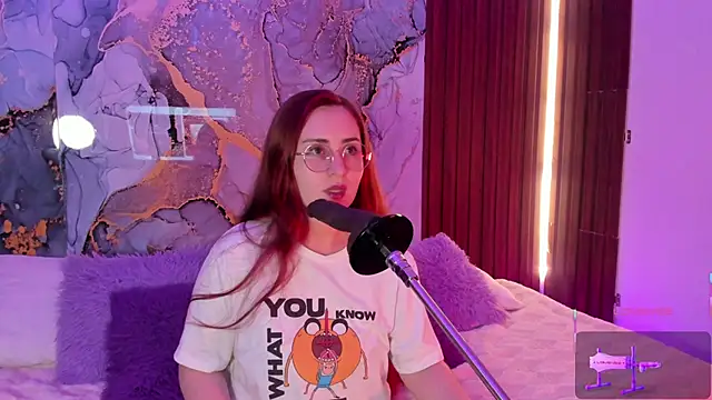 centaurigirl online show from 01/08/26, 04:04