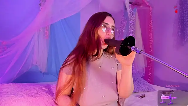 centaurigirl online show from 04/26/26, 04:32