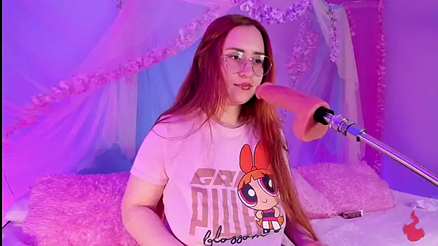 centaurigirl online show from 05/20/26, 03:56