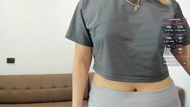 Snapshot of SheenaDollins chatting on 12/08/24, 09:24 SheenaDollins online show from 12/08/24, 09:24