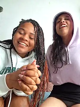 Snapshot of DANIELA_MICHEL chatting on 12/23/24, 03:44 DANIELA MICHEL online show from 12/23/24, 03:44