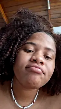 Snapshot of DANIELA_MICHEL chatting on 12/27/24, 08:39 DANIELA MICHEL online show from 12/27/24, 08:39