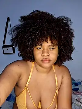 Snapshot of DANIELA_MICHEL chatting on 01/10/25, 12:59 DANIELA MICHEL online show from 01/10/25, 12:59