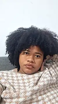 Snapshot of DANIELA_MICHEL chatting on 01/26/25, 02:14 DANIELA MICHEL online show from 01/26/25, 02:14