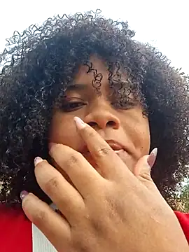 Snapshot of DANIELA_MICHEL chatting on 02/08/25, 01:01 DANIELA MICHEL online show from 02/08/25, 01:01