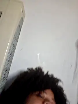 Snapshot of DANIELA_MICHEL chatting on 03/02/25, 05:54 DANIELA MICHEL online show from 03/02/25, 05:54