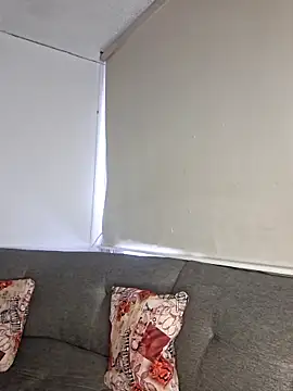 Snapshot of DANIELA_MICHEL chatting on 03/16/25, 01:49 DANIELA MICHEL online show from 03/16/25, 01:49