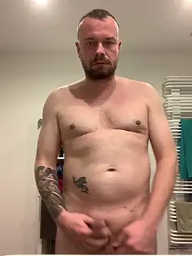 Snapshot of mikaaaaase chatting on 02/07/25, 07:49 mikaaaaase online show from 02/07/25, 07:49