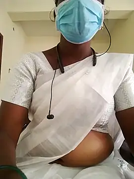 Preethytamilsexy online show from 02/15/26, 05:26