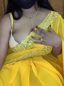 Snapshot of Doodhwaali chatting on 01/24/25, 04:17 Doodhwaali online show from 01/24/25, 04:17