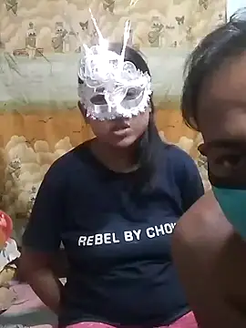 Sexy Bhabi 007 online show from 02/13/25, 10:02