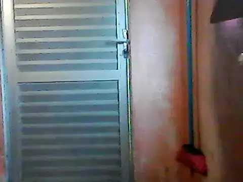 uelytom online show from 12/20/24, 12:16