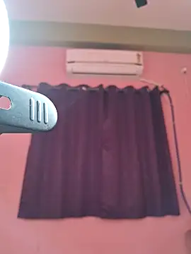 Snapshot of Sexy_Baby-Doll chatting on 03/10/25, 01:34 Sexy Baby-Doll online show from 03/10/25, 01:34