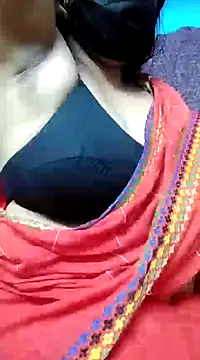 Snapshot of BERRY_00 chatting on 01/24/25, 01:13 BERRY 00 online show from 01/24/25, 01:13