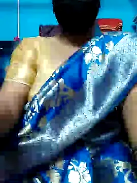 Snapshot of BERRY_00 chatting on 01/26/25, 05:55 BERRY 00 online show from 01/26/25, 05:55