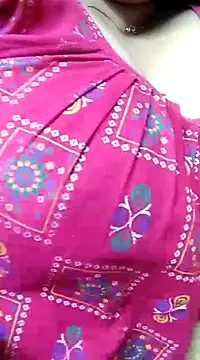 Snapshot of BERRY_00 chatting on 02/24/25, 09:53 BERRY 00 online show from 02/24/25, 09:53