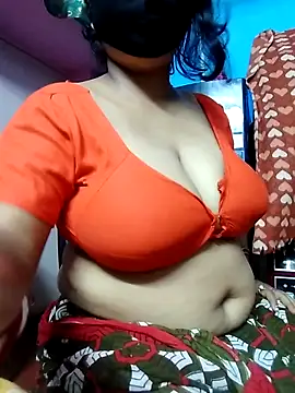 Snapshot of BERRY_00 chatting on 03/15/25, 05:48 BERRY 00 online show from 03/15/25, 05:48