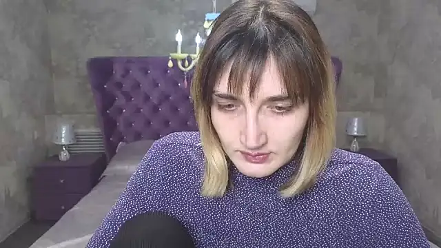 Nika Kitten online show from 12/22/25, 10:56