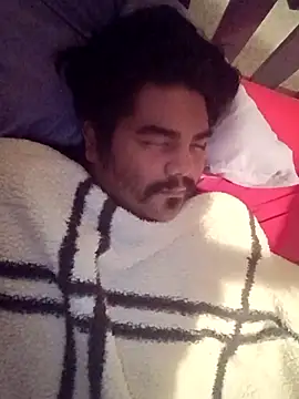 Snapshot of Brickstash chatting on 10/26/25, 05:02 Brickstash online show from 10/26/25, 05:02