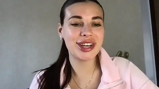 MoonriseGoddess online show from 04/12/26, 09:47