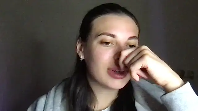 MoonriseGoddess online show from 04/15/26, 07:58