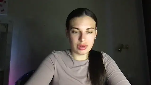 MoonriseGoddess online show from 04/19/26, 06:43