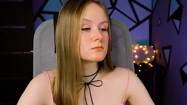 VivienLeeigh online show from 01/19/25, 12:17