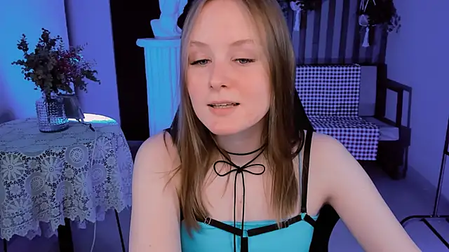 VivienLeeigh online show from 01/30/25, 01:31