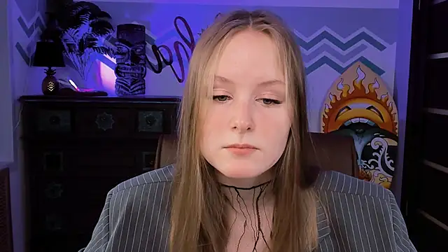 VivienLeeigh online show from 02/23/25, 09:11