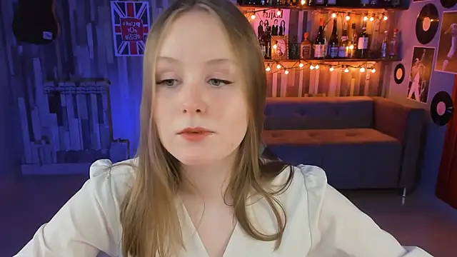 VivienLeeigh online show from 02/28/25, 01:14