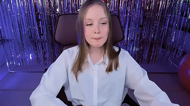 VivienLeeigh online show from 03/17/25, 07:26