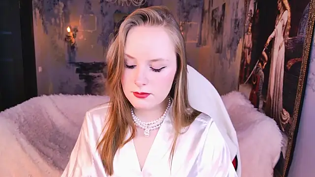 VivienLeeigh online show from 04/04/26, 05:27