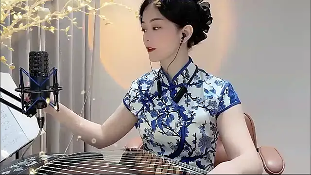 Tian-xin-999 online show from 09/11/25, 02:17