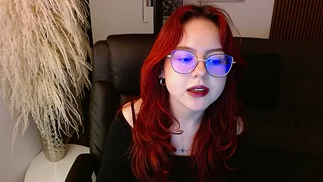 crimson tati  online show from 12/13/24, 07:25