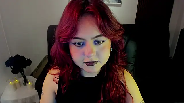 crimson tati  online show from 10/22/25, 04:24